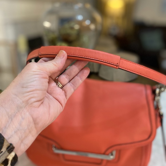 COACH TAYLOR LEATHER FLAP CROSSBODY BAG!🧡 - Picture 3 of 11